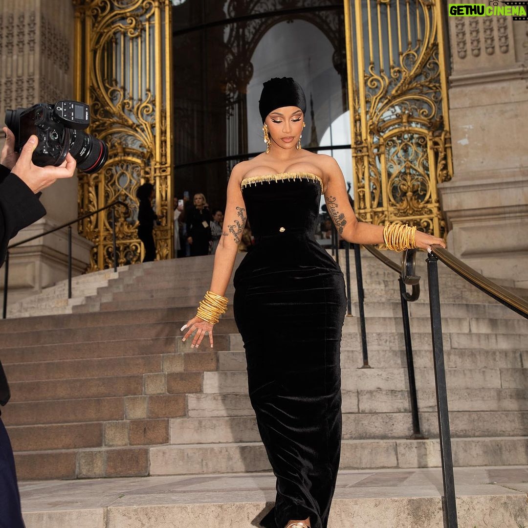 Cardi B Instagram - Polished! @schiaparelli BEAUTIFUL SHOW 🖤