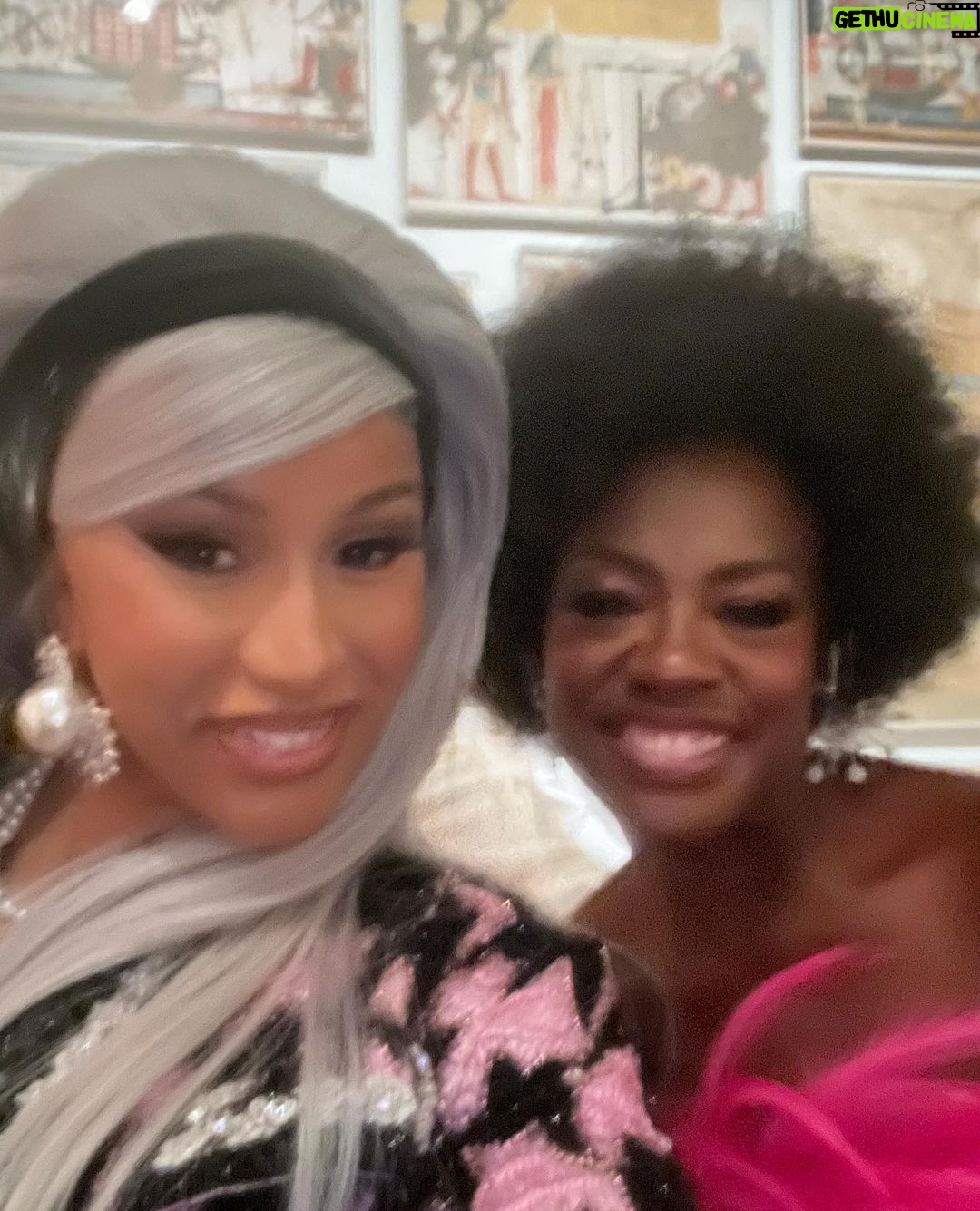 Cardi B Instagram - Soo what do you guys think Happens inside the Metgala? You know when Iām in @richardquinn Iām dress to KILL!šš¤