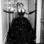 Cardi B Instagram - Soooo beautiful yet sooo edgy .I was afraid of doing the Grey hair but I went for it and it looked amazing….Thank you @chenpengstudio for this amazing dress & @laureldewitt for the earrings 🖤♠️🕷️