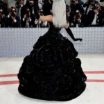 Cardi B Instagram - Soooo beautiful yet sooo edgy .I was afraid of doing the Grey hair but I went for it and it looked amazing….Thank you @chenpengstudio for this amazing dress & @laureldewitt for the earrings 🖤♠️🕷️