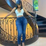 Cardi B Instagram - I’m perfect 💙💚🐠