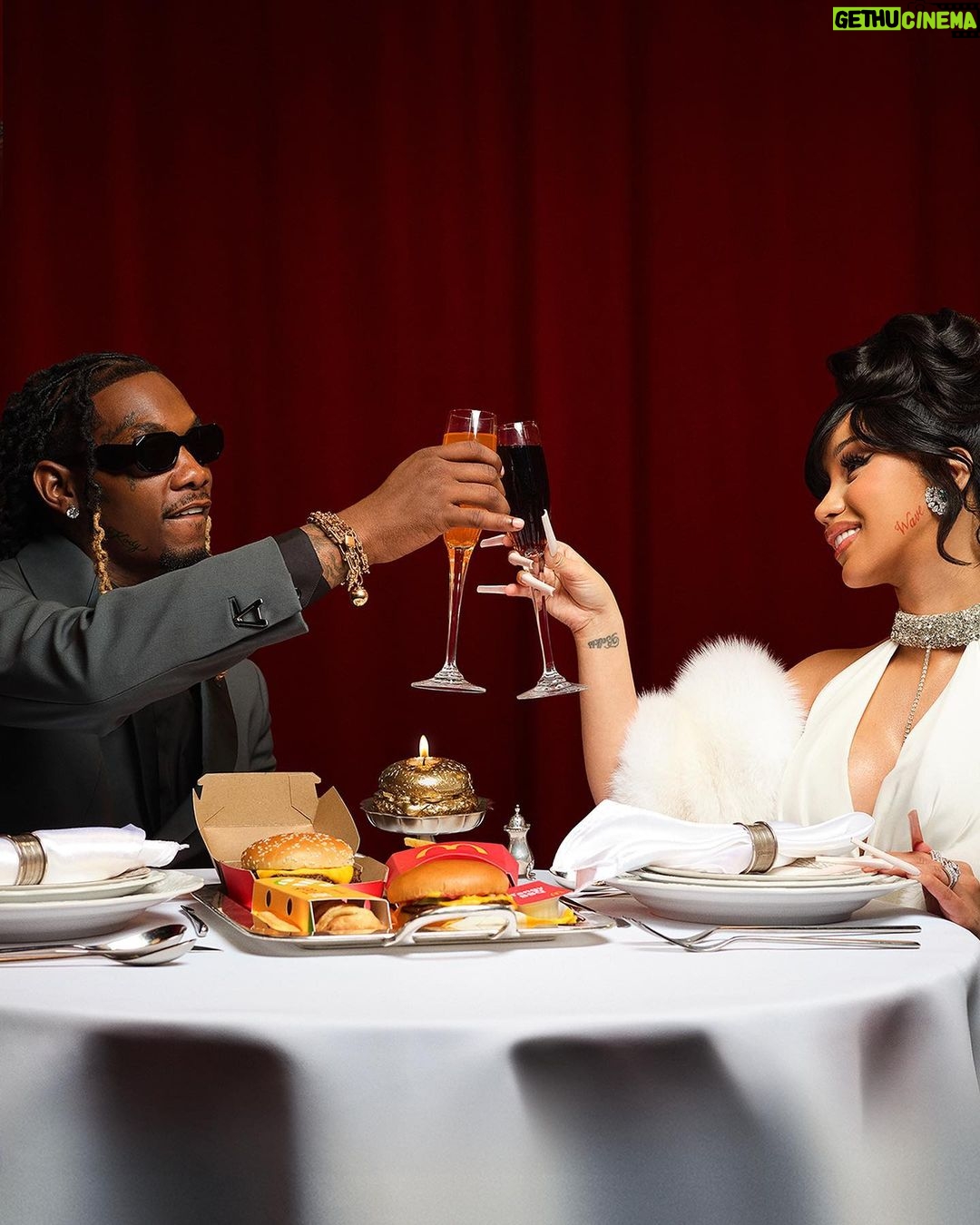 Cardi B Instagram - #ad get you someone who looks at you like this and get you the Cardi B & Offset meal now!!