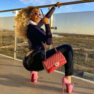 Cardi B Instagram - Excuse me …..can I sit on top of you ?