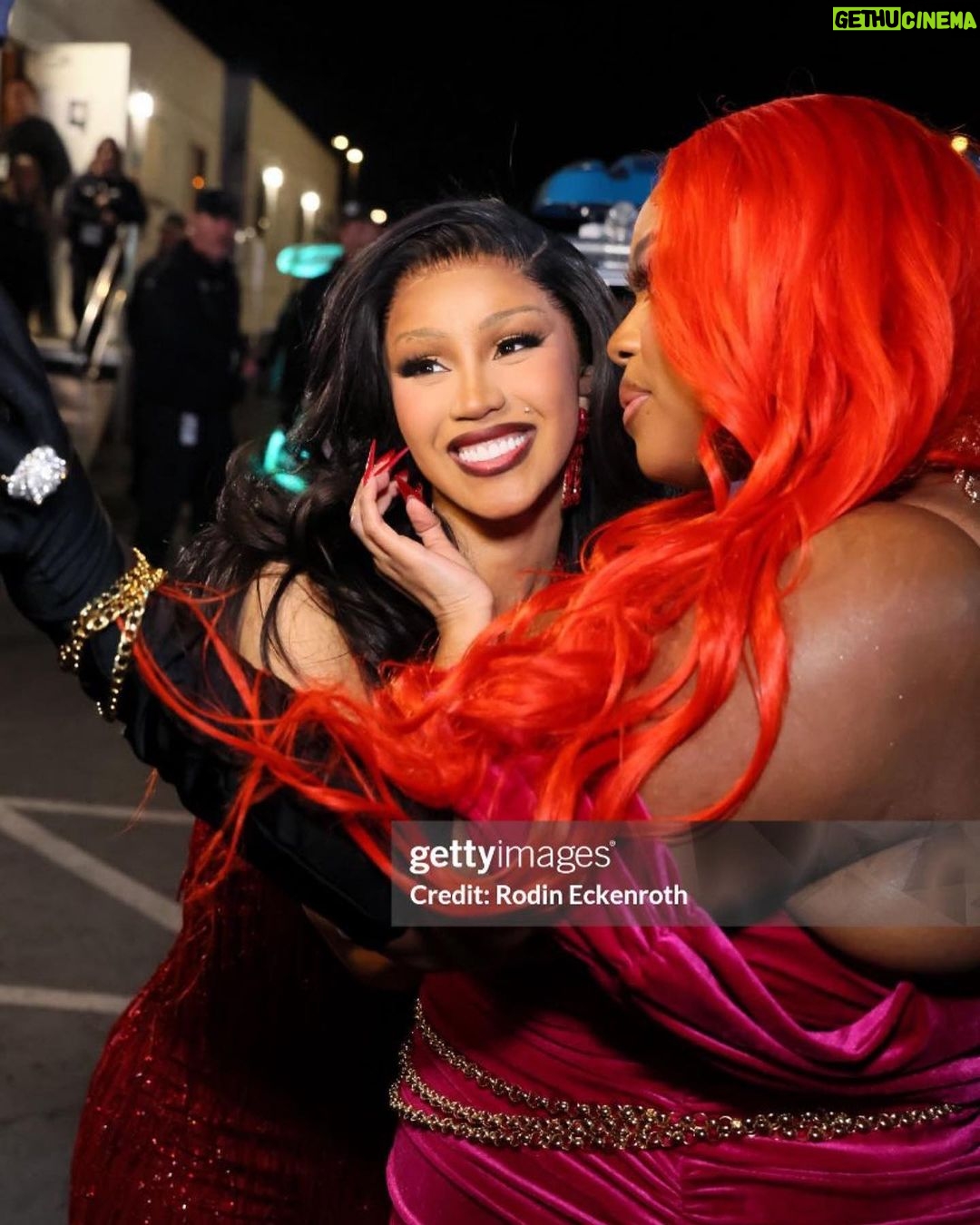 Cardi B Instagram - West coast it’s been real ❤️…..Thank you TikTok for having me …Thank you to my team and thank you to my fans …y’all owe me nothing ❤️❤️❤️