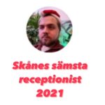 Carl Stanley Instagram - Region Skåne vet att det är tuffa tider i standupbranschen. Sätter dom inte fart snart så kommer jag tvingas skaffa ergonomisk sittdyna, läsglasögon, blus och cardigan samt byta namn till Inge-Gret. Ser ni en ledig tjänst som Pellejöns, Tramsebyxa eller något som innefattar putslustigheter så hör av er fort innan jag skaffar peruk och får ischias. Akta huet!