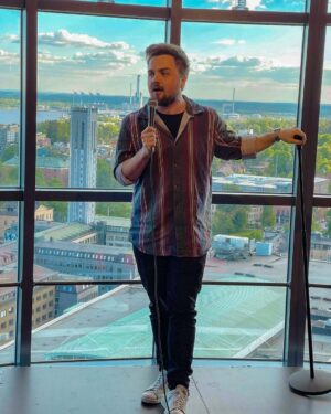 Carl Stanley Instagram - Första giget på ett halvår. Helllllvete vad roligt jag hade. Tack Västerås! ❤️🎡🏡