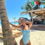 Carla Talon Instagram - skies of blue Tulum, México