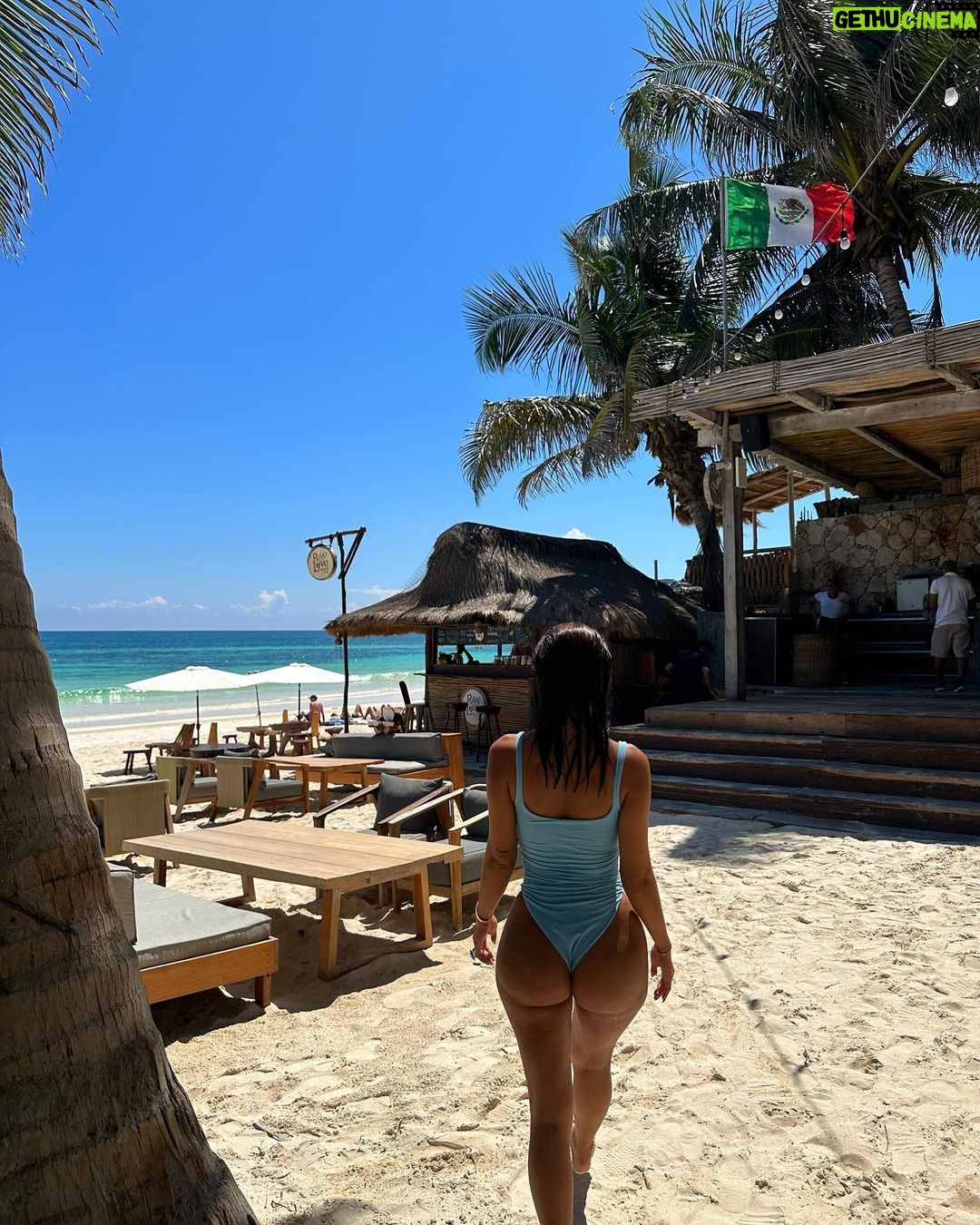 Carla Talon Instagram - skies of blue Tulum, México