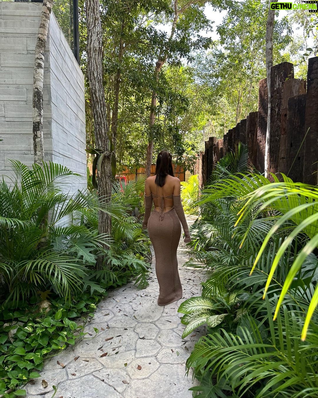 Carla Talon Instagram - sorry, seats taken Tulum, México