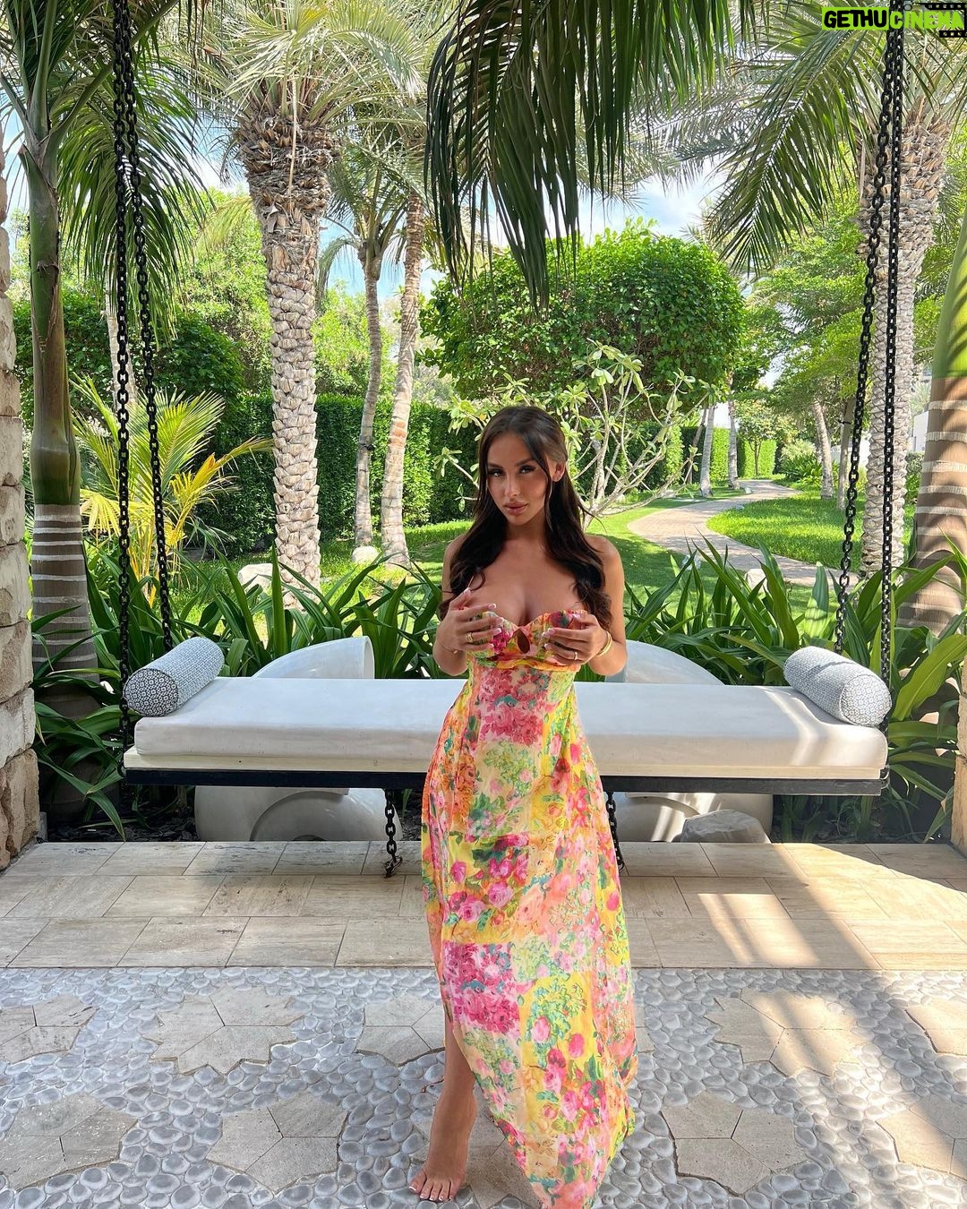 Carla Talon Instagram - try again @FashionNova Summersalt Dubai