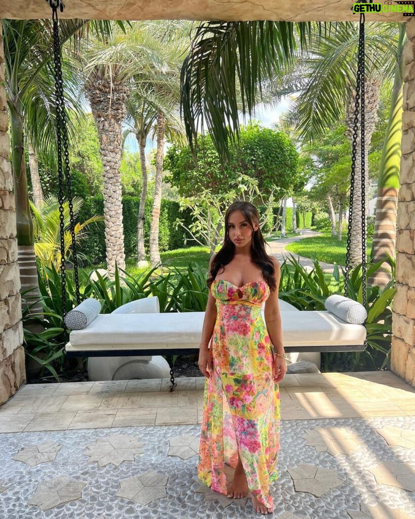 Carla Talon Instagram - try again @FashionNova Summersalt Dubai