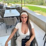 Carla Talon Instagram - too sweet 🤍 @FashionNova Dubai Hills Golf Club