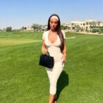Carla Talon Instagram - too sweet 🤍 @FashionNova Dubai Hills Golf Club