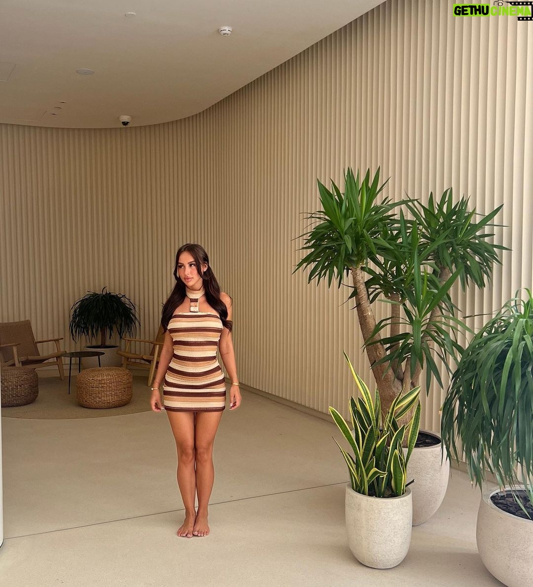 Carla Talon Instagram - too sweet 🤎 @FashionNova Dubai, UAE