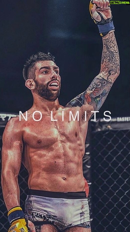 Carlo Pedersoli Jr. Instagram - Im really excited and ready to make another battle 🔥⚔️ #cagewarriors
