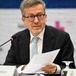 Carlos Moedas Instagram – 📢 Reunião de Câmara descentralizada nas freguesias de Campo de Ourique, Estrela e Misericórdia. Tempo de ouvir as pessoas e trabalhar em soluções para tornar Lisboa melhor.

#descentralizada #lisboa #cmlisboa #campodeourique #estrela #misericordia