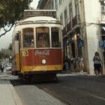 Carlos Moedas Instagram - Estamos a Fazer Lisboa na mobilidade: ✅ Transportes públicos gratuitos ✅ Introdução da 5ª circular ✅ Gratuitidade da GIRA ✅ Expansão da Rede GIRA (50 novas estações) ✅ Auditoria externa e independente à rede ciclável ✅ Reposição dos sentidos de trânsito nas laterais da Av. da Liberdade ✅ Acordo com os operadores de mobilidade suave (menos trotinetas em circulação, menor velocidade e zonas de estacionamento) ✅ Mais 4 mil novos lugares de estacionamento na EMEL ✅ Projeto-piloto “Amarelo” ✅ 15 novos elétricos articulados ✅ 44 novos autocarros elétricos ✅ 6 de novas Carreiras de Bairro da Carris #mobilidade #fazerlisboa #lisboa #cmlisboa