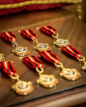Carlos Moedas Instagram - 🏅 Recebemos, nos Paços do Concelho, as equipas do Regimento de Sapadores Bombeiros de Lisboa que conquistaram o título de Campeão Mundial de Desencarceramento e Vice-Campeão Mundial de Trauma no World Rescue Challenge. Em nome dos lisboetas, deixo os meus parabéns a todos. Não só por este título, mas também por todo o trabalho e dedicação diária à nossa cidade.

#sapadoresbombeirosdelisboa #rsb #rsblisboa #lisboa #cmlisboa