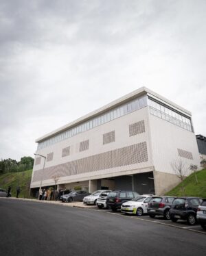 Carlos Moedas Instagram - 🙌 Inaugurámos a nova Unidade de Higiene Urbana de Belém. Este equipamento vai reforçar a capacidade de resposta deste serviço contribuindo para uma cidade mais limpa.

#higieneurbana #lisboa #cmlisboa