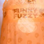 Carlos Nóbrega Instagram – 🐈 this #catbed by  @funnyfuzzy_pet @funnyfuzzy_de @funnyfuzzyuk is the purr-fect bed / sofa for your pet! 🐱⠀
⠀
⠀
Super styling and comfy!⁣⠀
funnyfuzzy.com⠀
⠀
⠀
⠀
⠀
#kitten #kittenlove #kittensofinstagram #pets #luxurypetboutique #luxurypetproducts #luxurypets #cnlive  #gatos #mascotas #iamisis #soyisis #catbed #makesurecatbed #catinstagram #cats #catofday #stylish #pet #catchair #catstagram⠀
#catking #kittygram #royal #catsnap #猫の日