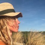 Carole Richert Instagram - Hier encore , je nageais dans l’océan…#meilleurremède #immunité