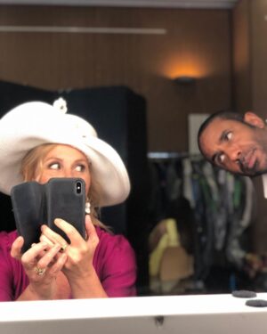 Carole Richert Instagram - Je les adore…mes partenaires de tournage @loupdenis.elion @thomas_chomel …ils sont drôles et talentueux 🥰#clem #tournage