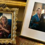 Carole Richert Instagram - Une belle aventure qui se termine, déjà nostalgique de cette vie de château! intrigue, humour, le souffle des ancêtres, un détective privé , une châtelaine déjantée, une famille suspecte …Je me suis régalée 🥰 #tf1 @philippecaroit #nicolascopin