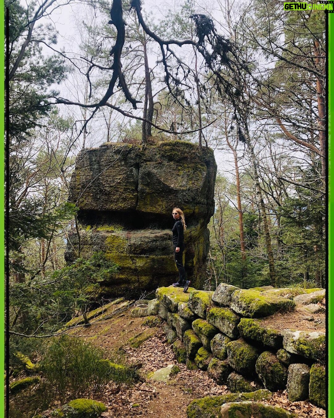Carole Richert Instagram - Au #montsaintodile 🙏❤️…