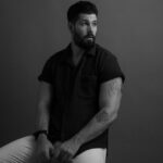 Casey Deidrick Instagram - Hello darkness my old friend it’s only 3pm. 📸: @brennenmcmurray