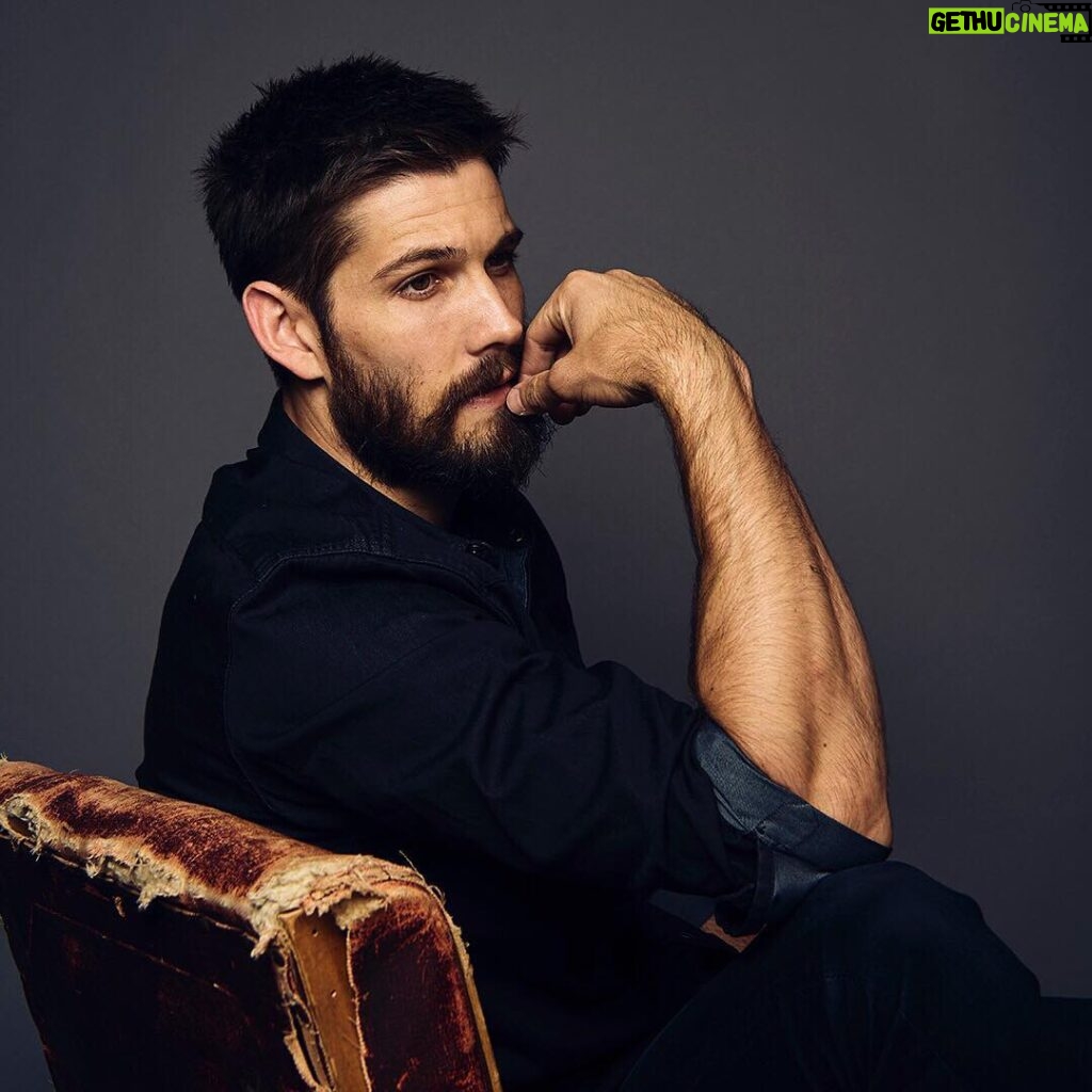 Casey Deidrick Instagram - Pondering in the six with my woes. Awesome to hang out at the @gettyentertainment studio with @garethcattermole and the team at TIFF @tiff_net #gettyimages #tiff Toronto, Ontario