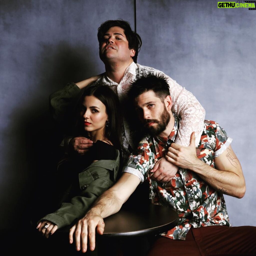 Casey Deidrick Instagram - Eye Shadows...What We Do in the Candy? ...I don’t know, we’ll figure it out🤷🏻‍♂ @harveyguillen crushes it in @theshadowsfx @victoriajustice Photo by @ianspanier #TeamGuillermo styled by @langygang #whatwedointheshadows #mtv #eyecandy #mtveyecandy