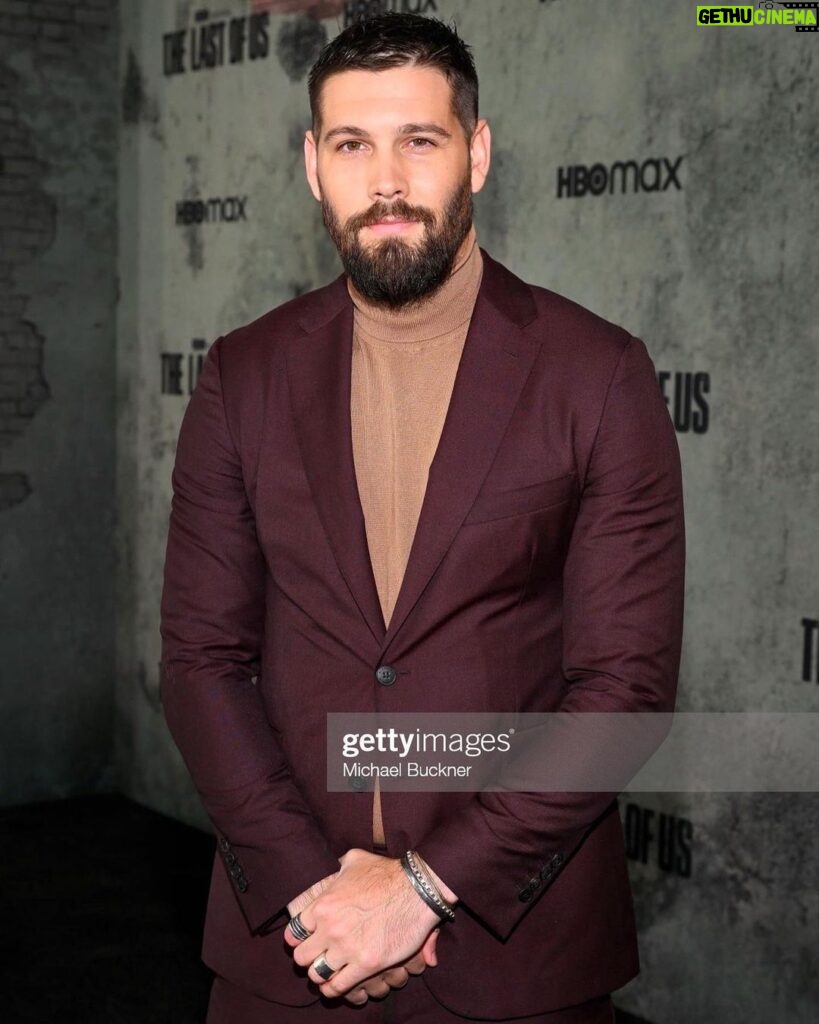 Casey Deidrick Instagram - Thank you for having us @hbomax. I’ve been a huge fan of this game ever since it came out 10 years ago. The last photo was the best I’ve ever looked on the carpet, don’t @ me. @thelastofus