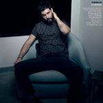 Casey Deidrick Instagram - Cool things happen in the dark🤷🏻‍♂️Thank you @wingmanmagazine for having me! Photo taken at @andazweho Photo by @mdanielsphoto Grooming by @madison_blue Styling by @andrewcristipeterpandrew Story by @mjmphotographsnh Interview Link in bio for hard copy and digital🤙🏼 @teamportrait @bayvuegirl #wingmanmagazine #thecw #netflix