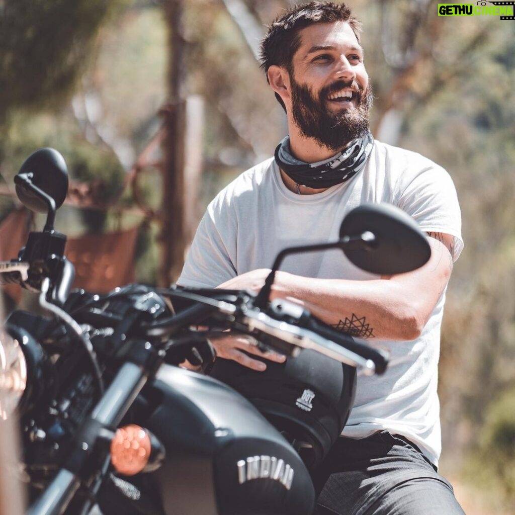 Casey Deidrick Instagram - Thought we were rollin’ up to The Old Place to shoot for @indianmotorcycle but I think @brockohurn mistook it for a Pantene Pro-V commercial. 📸: @seanmacd