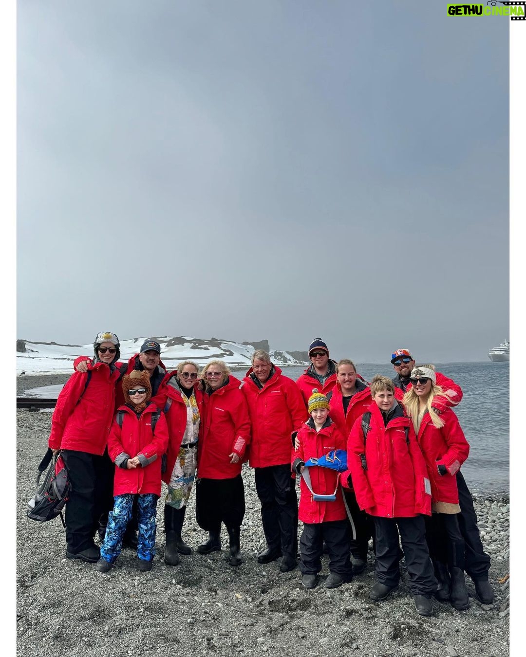Cassandra Scerbo Instagram - Some more South Pole spam 🫶🏼 Antarctica