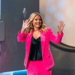 Cat Cora Instagram - When you walk into #TournamentofChampions and you’re NOT up against the Randomizer! ⁠ ⁠ I can't wait to see what incredible dishes these chefs are preparing this weekend. Let the battles continue! @foodnetwork #TOC4 #chef #femalechef #cheflife #IC3
