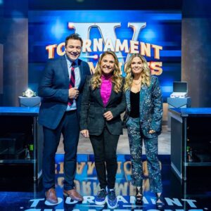 Cat Cora Instagram - It's getting hot in this kitchen y'all! #TournamentofChampions 4 is on tonight at 8/7c on Food Network, who will the Final 4 be?! 🏆⁠
⁠ ⁠
@FoodNetwork @discoveryplus⁠
#tournamentofchampions4 #chef #femalechef #cheflife #IC3