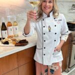 Cat Cora Instagram - It’s WINE o’clock somewhere, especially when it’s @handonheartwine and the alcohol is gently removed ❤️🍷⏰ #handonheartwine #nonalcoholicwine #handonheart #fullofheart #notalcohol #californiaWines #nonalcoholicwine #nonalcoholic #alcoholremoved #chef #femalechef #cheflife #IC3 @handonheartwine