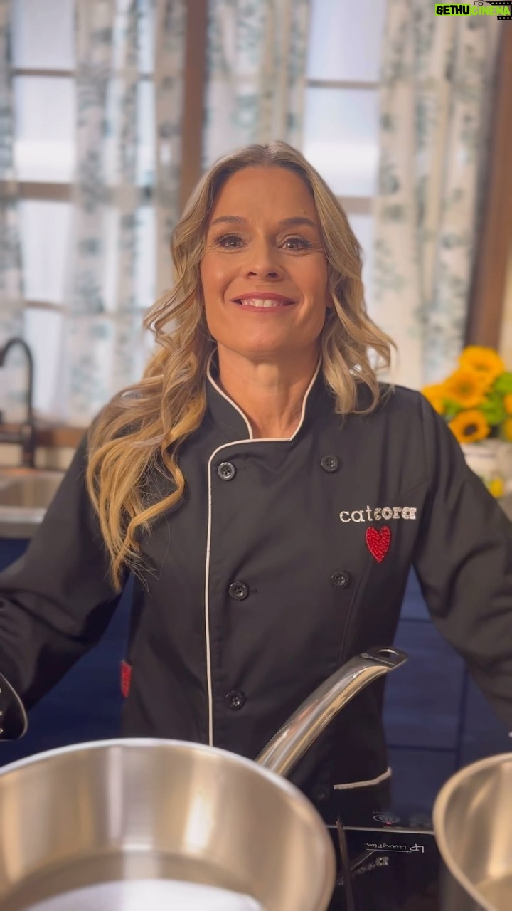 Cat Cora Instagram - 💥🏆 I’ll be on the America’s Got Talent finale tonight! Watch on NBC at 9/8c! #AGT @agt