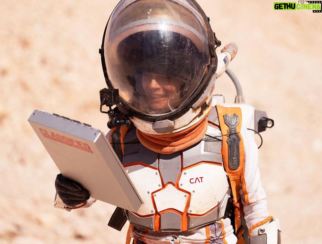 Cat Cora Instagram - π©π»βπ Iβve been working hard on Mars yβall! Tune in on Monday at 8pm on @foxtv to see what mission we have next πͺπͺ #starsonmars @RealityClubFOX