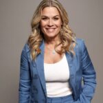 Cat Cora Instagram - Happy Friday y’all 💪 #chef #femalechef #cheflife #IC3 #TGIF