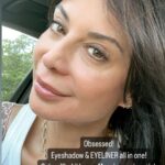 Catherine Bell Instagram - This eyeshadow stick is one of the coolest things I’ve ever found! Are used to be called in an earlier pick up post. This one’s khaki color. Goes on so easy and you can blend it with a brush or your finger, and after about a minute it sets or dries & it stays on all day!! 🙌🏼🥰 @lauramercier Caviar Eye stick #eyeshadow #eyeliner #easymakeup