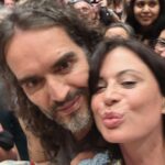 Catherine Bell Instagram - Amazing show tonight!! Didn’t know what to expect but it was in my little hometown theater… laughed til my cheeks hurt & got one of his famous “cuddles”! Thanks @russellbrand 🙌🏼💙 Capitol Theatre (Clearwater, Florida)