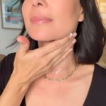 Catherine Bell Instagram - The RIGHT way to apply firming neck cream! 💗 @everliving.beauty #firming #neckcream #beauty #antiaging #skincare