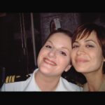 Catherine Bell Instagram - Working with this legend was such a blast! Never forget her fumbling over the legal/military jargon and saying “guys! Listen…I’m a really good singer!” 😂 yes you are @trishayearwood 💗 #JAG @cbstv January 2000 #fb