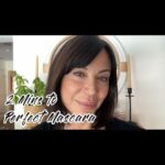 Catherine Bell Instagram - QUICK easy mascara tutorial! Make those lashes pop with just one coat! Running out the door... no time... do this in 45 seconds! #makeuptutorial #beauty #lashes #mascara