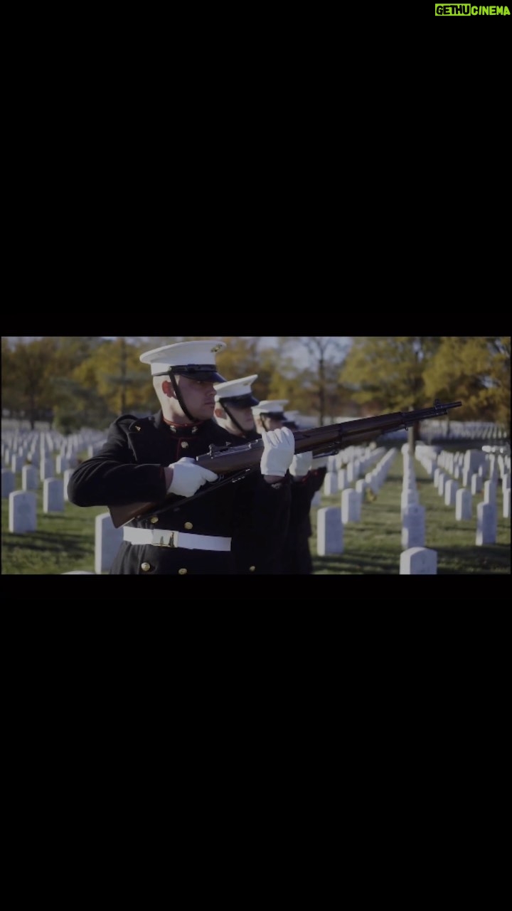 Catherine Bell Instagram - #Repost @marinebarrackswashington @jennaelfman ・・・ Reflect and Honor This Memorial Day, let us take a moment to show respect and appreciation for the brave men and women who made the ultimate sacrifice while serving our country. We honor their unwavering courage and selflessness and are forever grateful for their service.