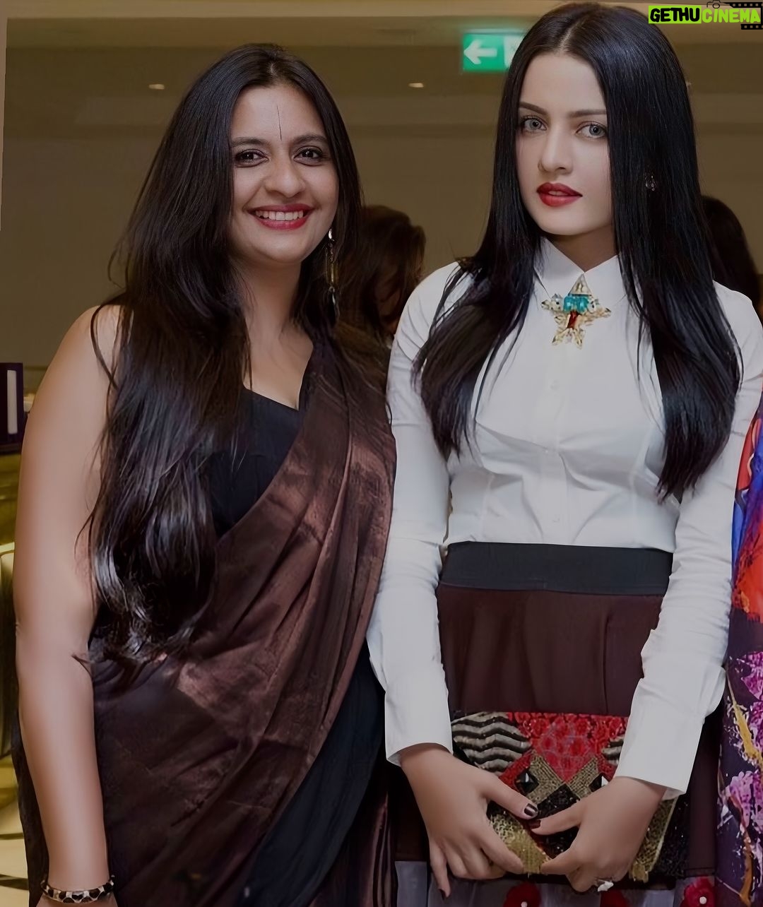 Celina Jaitly Instagram - Happiest birthday to @manjuramanan what an amazing journey it’s been till date for you as Editor and cross content specialist based in Dubai. You have created five coffee table books on the Emirate of Ras Al Khaimah while being the Editor of magazines such as RAK Today, Ajman Today and (Deputy Editor) UAE Digest. Your coffee table books, Golden Tribute, on His Highness Sheikh Saqr Al Qasimi, the late Ruler of Ras Al Khaimah, won accolades from the Swiss Consulate and the Royal family alike.Thanks to your tenure as Filmfare Middle East as Editor we met and have been friends since. Sending you all my best wishes for a wonderful year ahead. #happybirthday #celinajaitly #celinajaitley #manjuramanan #bollywood Dubai, United Arab Emirates
