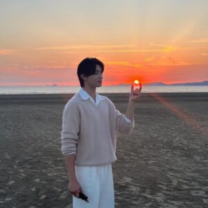 Cha Eun-woo Instagram - ☀️