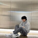 Cha Eun-woo Instagram - #Dior #DiorB57